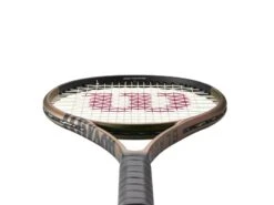 Wilson Blade 104 V8 -Professional Sports Store wilson blade 104 v8 3