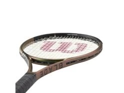 Wilson Blade 104 V8 -Professional Sports Store wilson blade 104 v8 4
